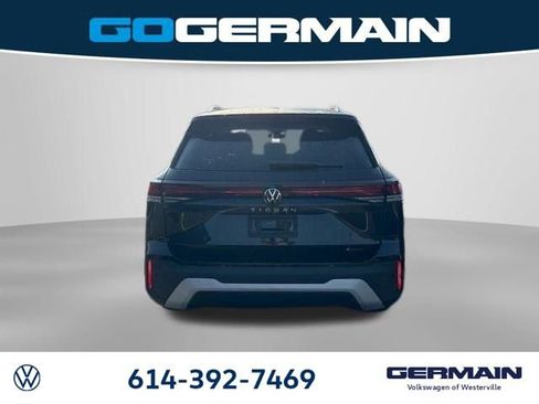 New 2025 Volkswagen Tiguan S image 8