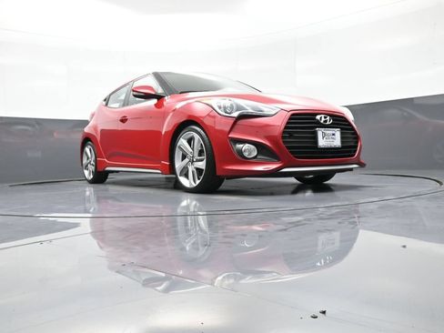 Used 2015 Hyundai Veloster Turbo FWD image 27