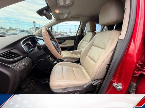 Used 2018 Buick Encore Essence FWD image 14