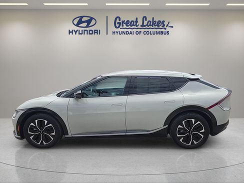 Used 2024 Kia EV6 Wind AWD/4WD image 2