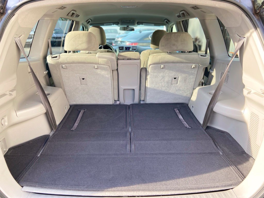 Used 2013 Toyota Highlander Plus FWD image 27