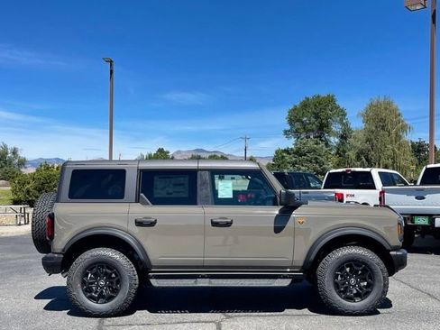 New 2026 Ford Bronco Badlands AWD/4WD image 2