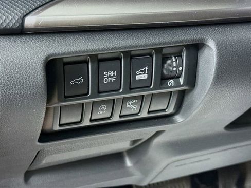 Used 2021 Subaru Forester Premium image 10