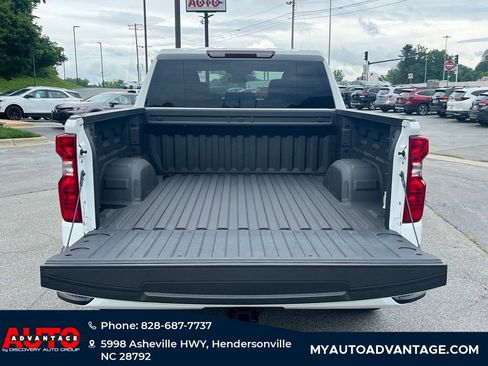 Used 2024 Chevrolet Silverado 1500 Custom w/ Turbomax Blackout Package AWD/4WD image 28
