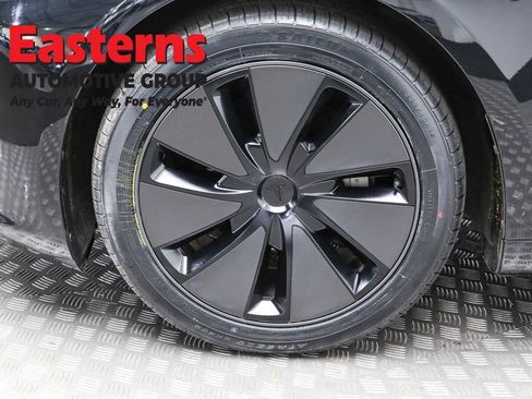 Used 2024 Tesla Model 3 Standard Range RWD image 28