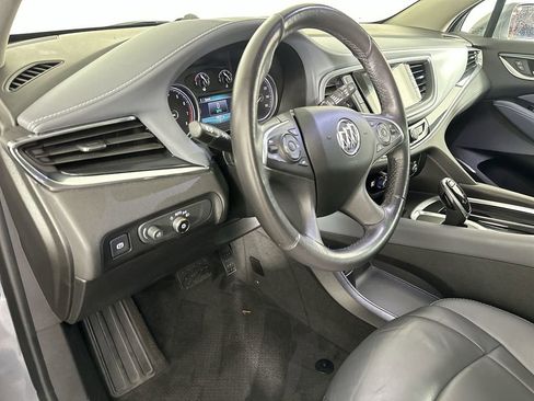 Used 2019 Buick Enclave Essence AWD/4WD image 12