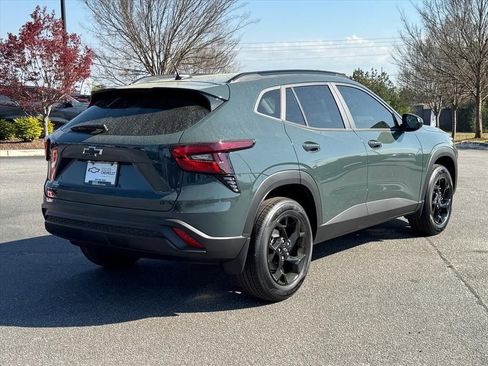 New 2026 Chevrolet Trax LT w/ Driver Confidence Package image 3