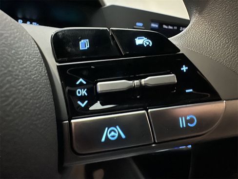 New 2026 Hyundai Elantra Blue image 17