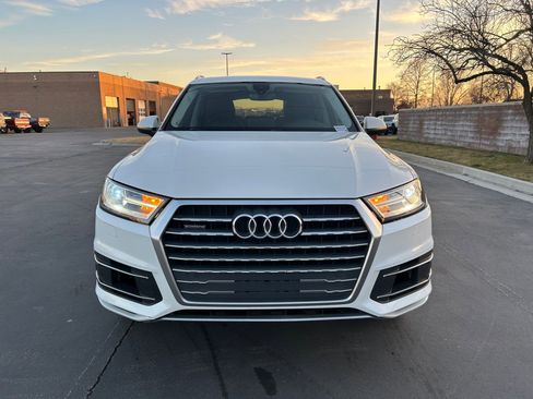 Used 2018 Audi Q7 3.0T Premium Plus image 8