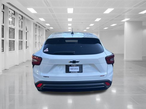 New 2026 Chevrolet Trax RS w/ Driver Confidence Package image 6