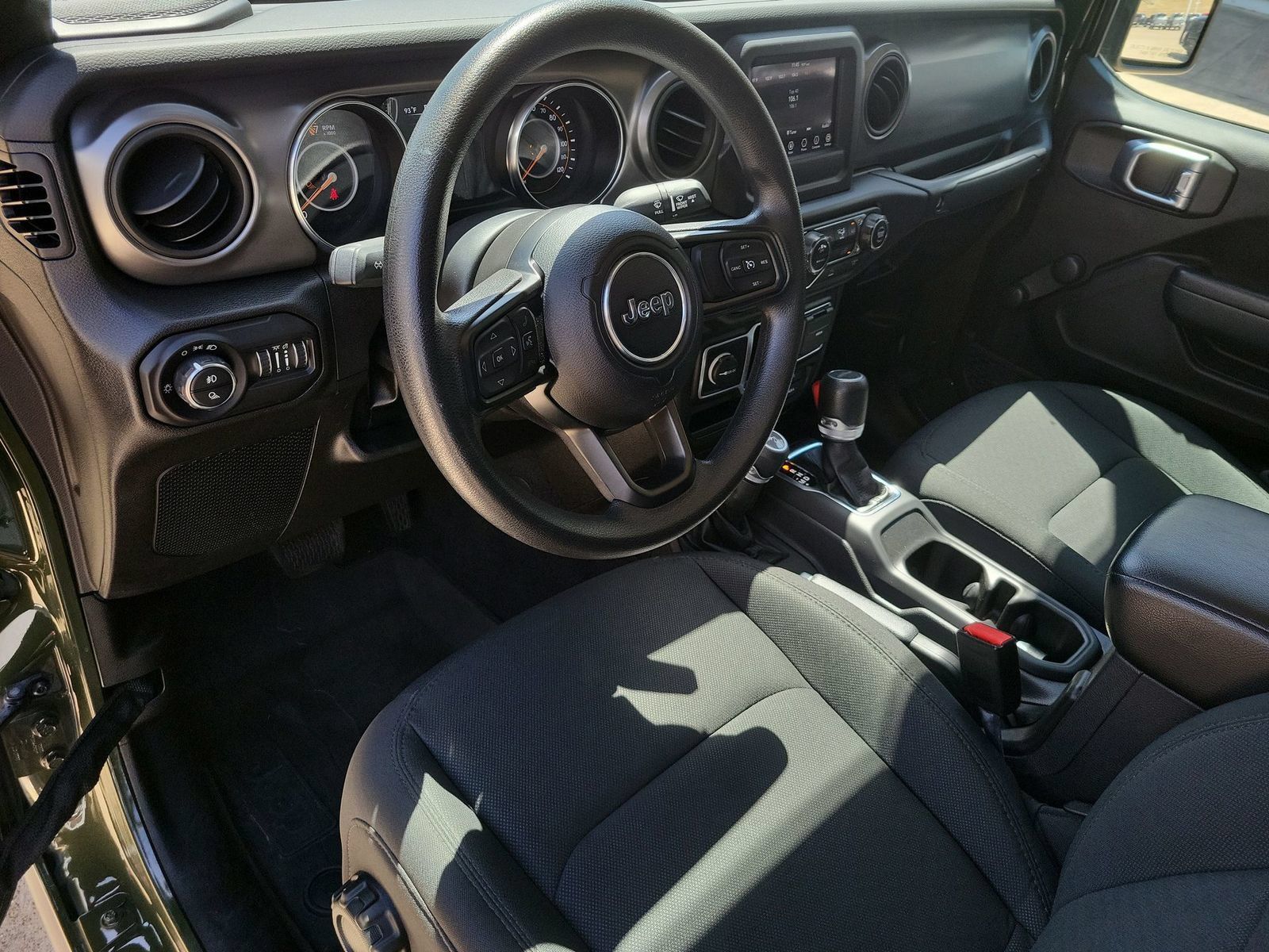 Used 2022 Jeep Gladiator Sport AWD/4WD image 10