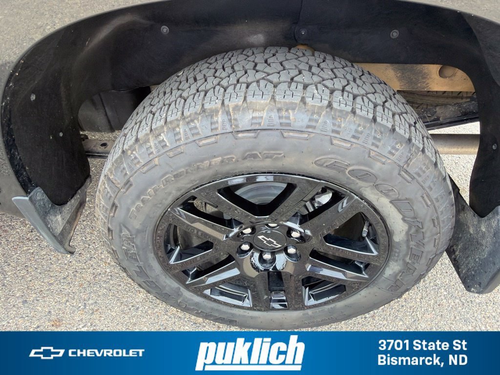 Certified 2026 Chevrolet Silverado 1500 High Country w/ Midnight Edition AWD/4WD image 36