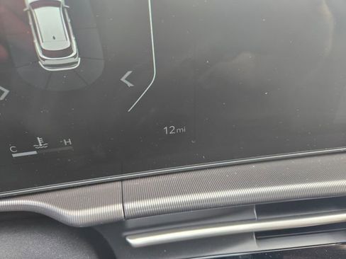 New 2026 Kia Sportage SX FWD image 3