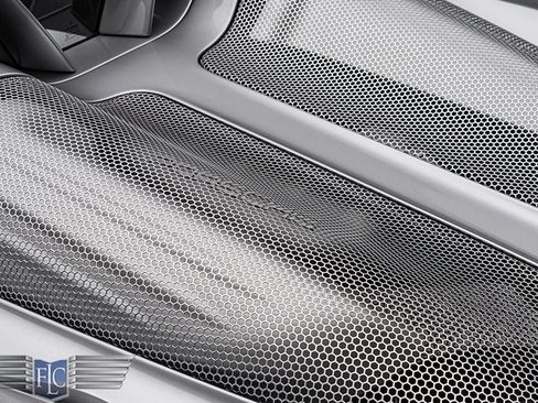Used 2005 Porsche Carrera GT RWD image 12