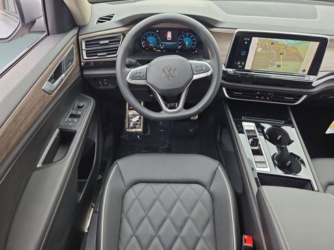 New 2026 Volkswagen Atlas SEL Premium R-Line image 28