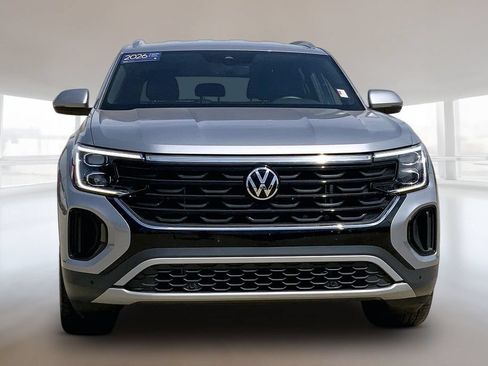 Certified 2026 Volkswagen Atlas Cross Sport SE AWD/4WD image 3
