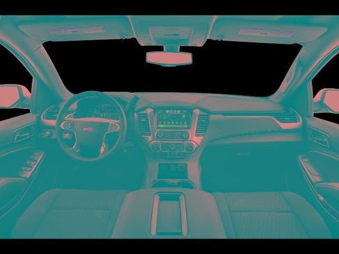 Used 2019 Chevrolet Suburban LT RWD image 5