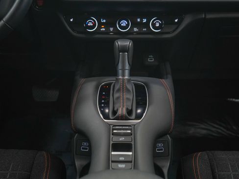 Used 2023 Honda HR-V Sport image 17