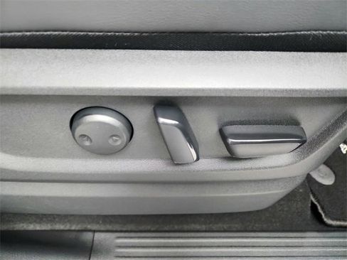 New 2026 Nissan Armada SL w/ Captain's Chari Seat Package image 49