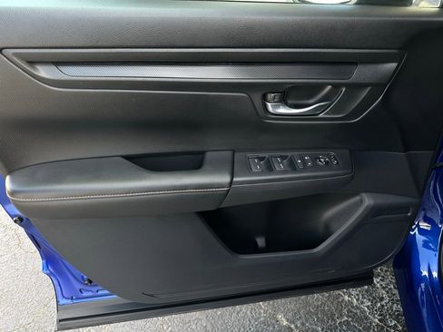 Used 2023 Honda CR-V Sport image 12