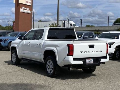 Certified 2025 Toyota Tacoma SR5 RWD image 42