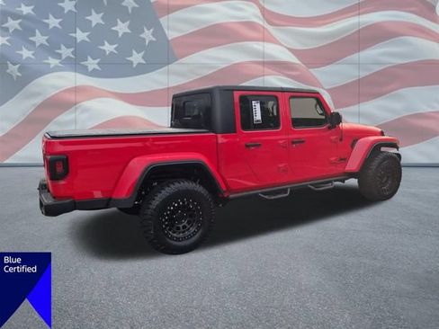 Used 2023 Jeep Gladiator Sport AWD/4WD image 3