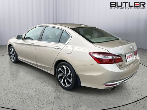 Used 2017 Honda Accord EX-L image 4