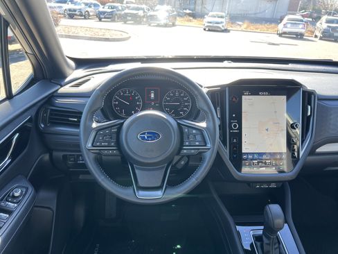 Used 2025 Subaru Forester Limited image 2