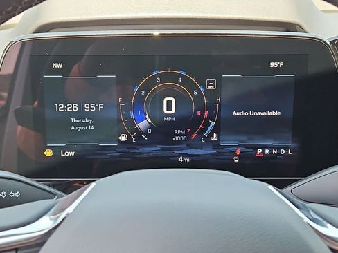 New 2025 Chevrolet Suburban Premier image 9