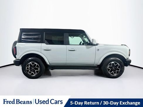 Used 2023 Ford Bronco Outer Banks AWD/4WD image 11