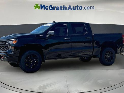 Used 2023 Chevrolet Silverado 1500 Custom Trail Boss w/ LPO, Dark Essentials Package AWD/4WD image 3