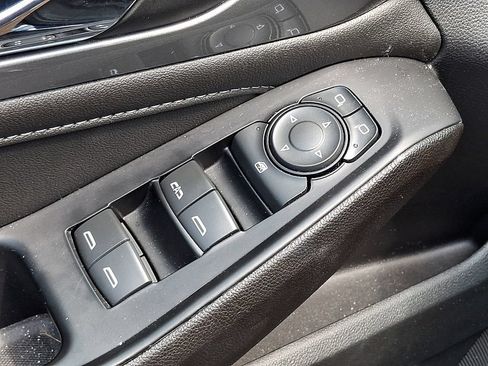 Used 2023 Chevrolet Traverse LT w/ LPO, Floor Liner Package AWD/4WD image 19