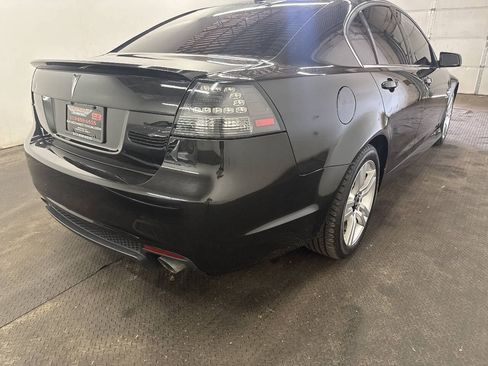 Used 2008 Pontiac G8 RWD image 2