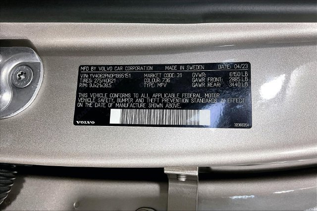 Used 2023 Volvo XC90 B6 Plus AWD/4WD image 34