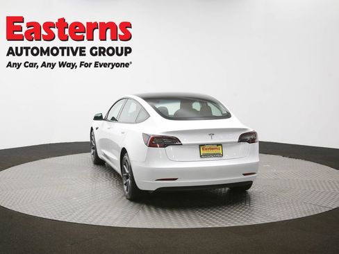 Used 2023 Tesla Model 3 Standard Range image 34