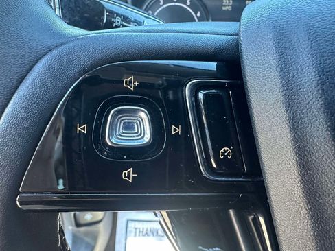 Used 2022 Lincoln Corsair AWD w/ Equipment Group 101A image 18