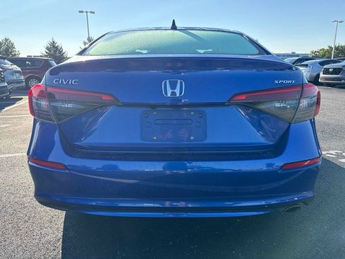 Used 2024 Honda Civic Sport image 8
