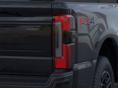New 2026 Ford F250 Platinum AWD/4WD image 21