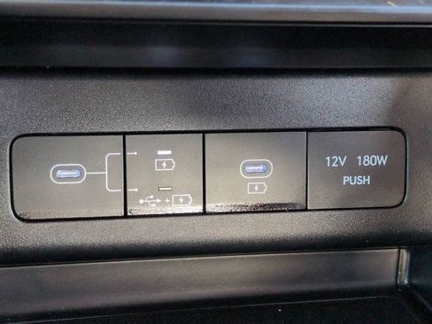 Used 2025 Hyundai Sonata SEL FWD image 19