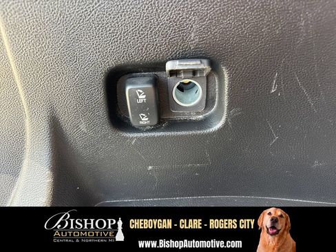 Used 2023 Ford Edge SEL AWD/4WD image 14