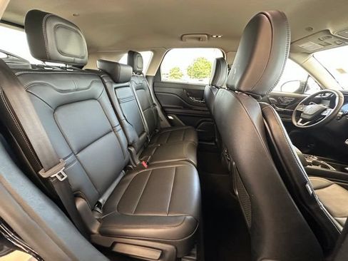 Used 2025 Lincoln Corsair FWD w/ Equipment Group 101A image 25