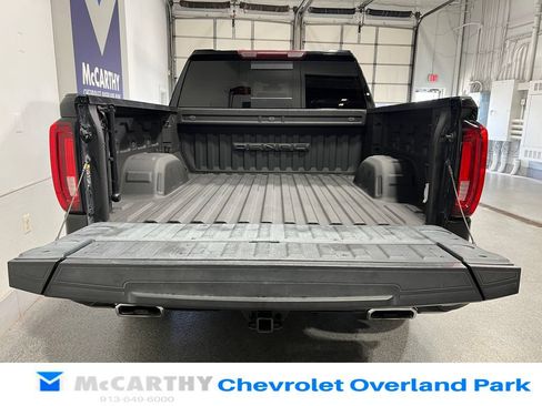 Used 2022 GMC Sierra 1500 Denali w/ Denali Premium Package AWD/4WD image 7