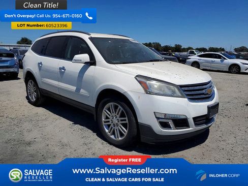 Used 2015 Chevrolet Traverse LT w/ Style and Technology Package FWD image 5