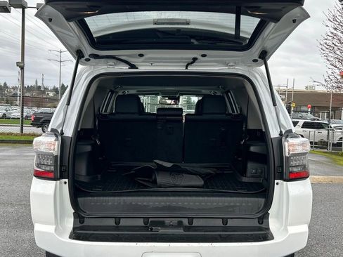 Certified 2024 Toyota 4Runner SR5 Premium w/ Moonroof Package image 27