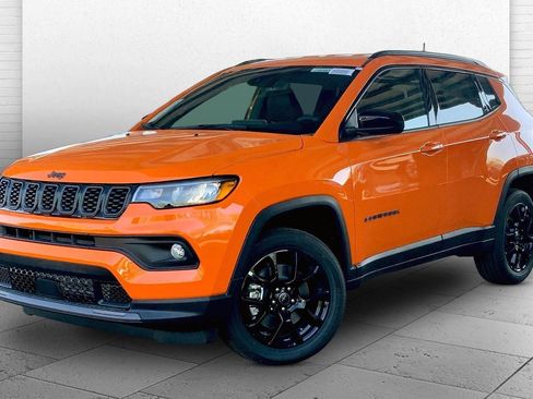 New 2026 Jeep Compass Latitude AWD/4WD image 2
