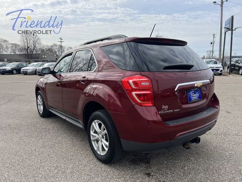 Used 2017 Chevrolet Equinox LT w/ Convenience Package AWD/4WD image 8