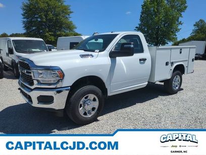 New 2024 RAM 3500 Tradesman w/ Chrome Appearance Group