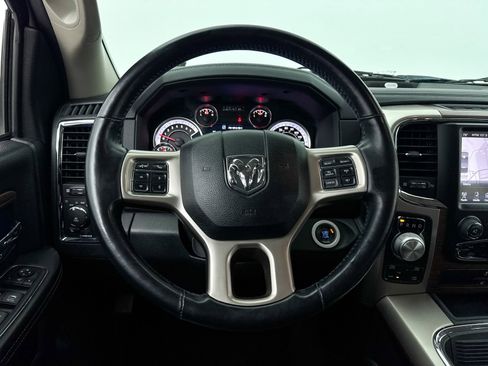 Used 2016 RAM 1500 Laramie w/ Convenience Group image 5