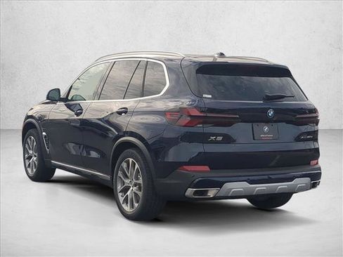 New 2026 BMW X5 xDrive50e AWD/4WD image 9