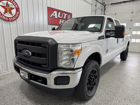 Used 2016 Ford F350 XL w/ Power Equipment Group AWD/4WD image 2